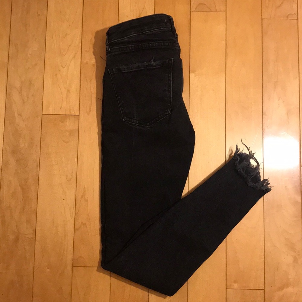 ZARA Black Distressed Jeans